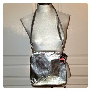NWT Sam & Libby Silver Crossbody